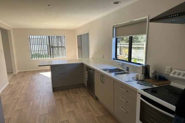 Photo of property in 1/138 Nile Road, Milford, Auckland, 0620