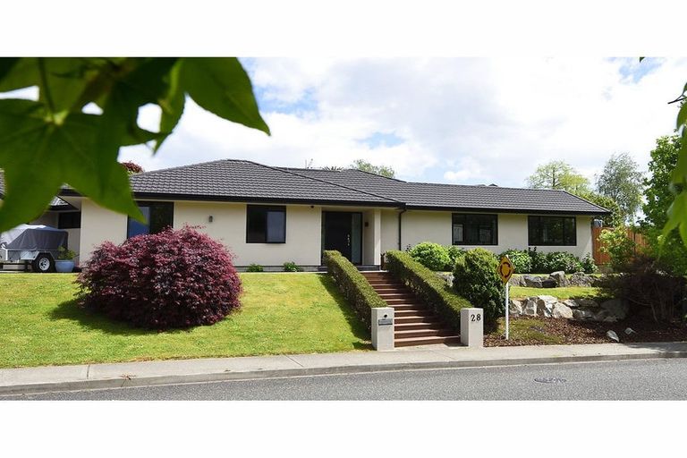 Photo of property in 28 Park Drive, Richmond, 7020