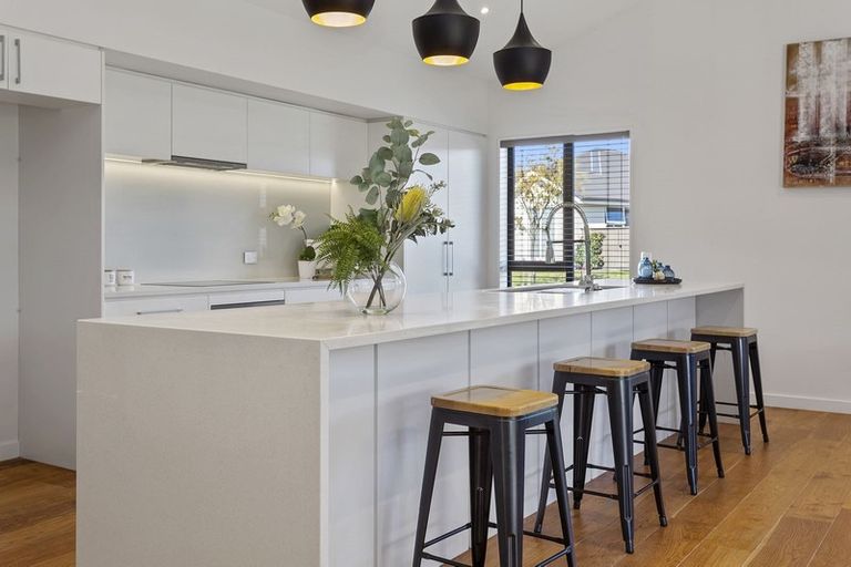 Photo of property in 11 Mckendry Road, Wigram, Christchurch, 8042