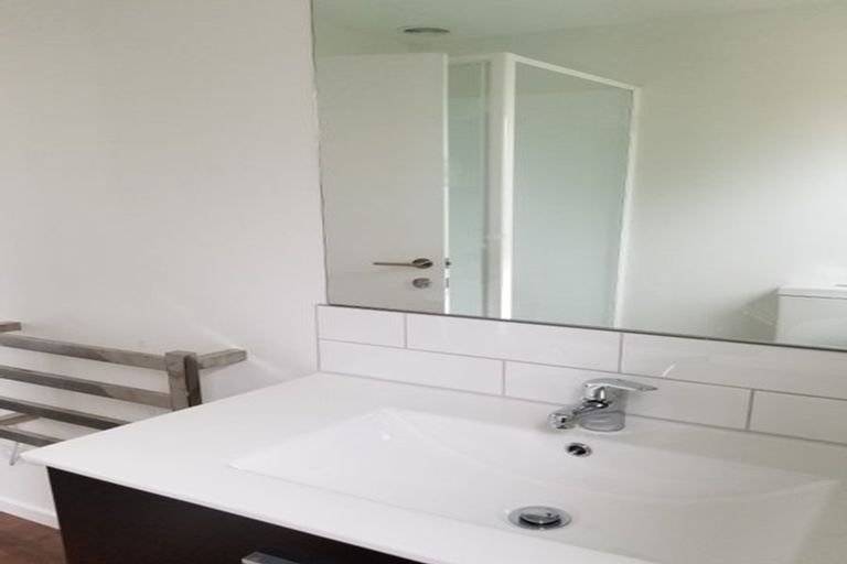 Photo of property in 65 Nile Road, Milford, Auckland, 0620