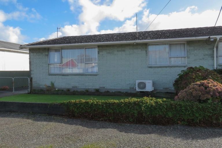 Photo of property in 15 Henley Street, Westport, 7825