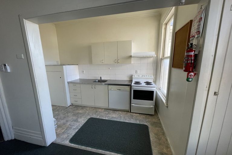 Photo of property in 72-76 Tasman Street, Mount Cook, Wellington, 6021