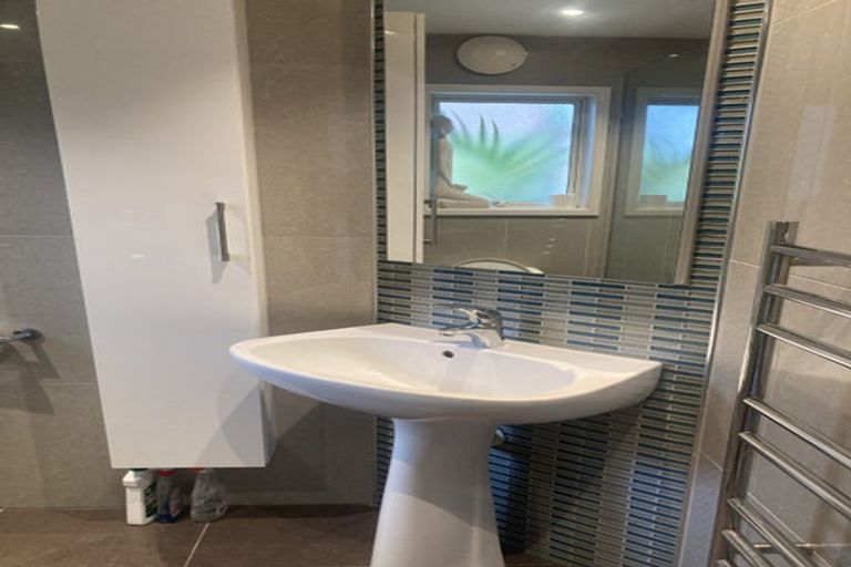 Photo of property in 2/21 Park Avenue, Takapuna, Auckland, 0622
