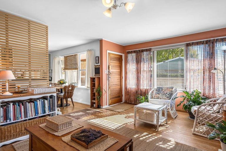 Photo of property in 1/114 Tasman Street, Nelson, 7010