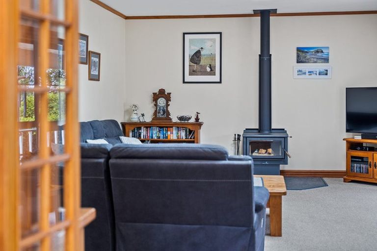 Photo of property in 38 Sutton Road, Te Horo, Otaki, 5582