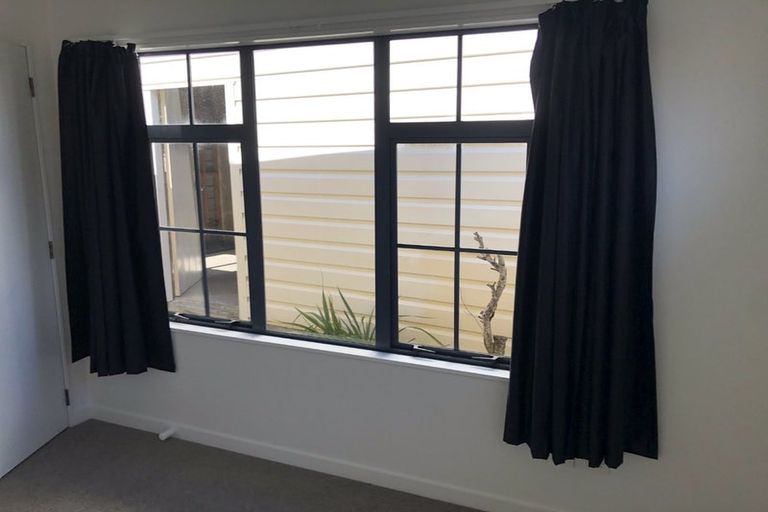 Photo of property in 7a Hindmarsh Street, Johnsonville, Wellington, 6037