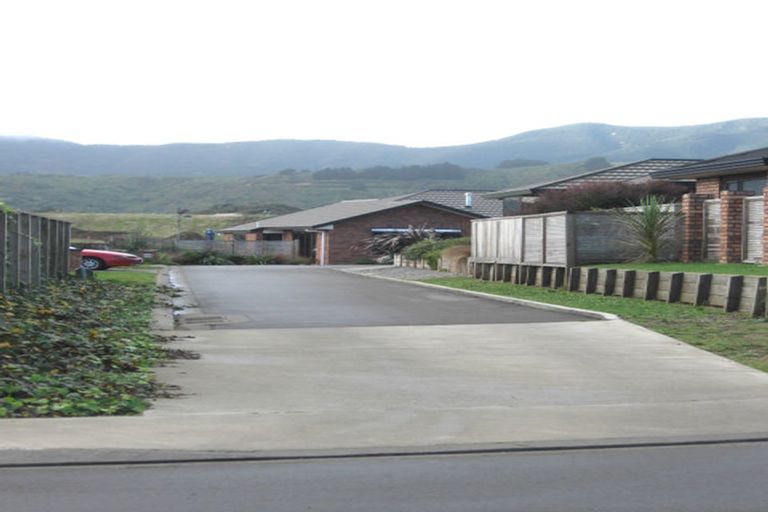 Photo of property in 69 Margaret Road, Raumati Beach, Paraparaumu, 5032