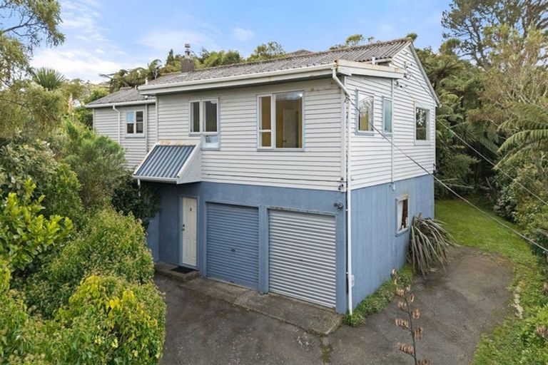 Photo of property in 39 Victory Avenue, Karori, Wellington, 6012