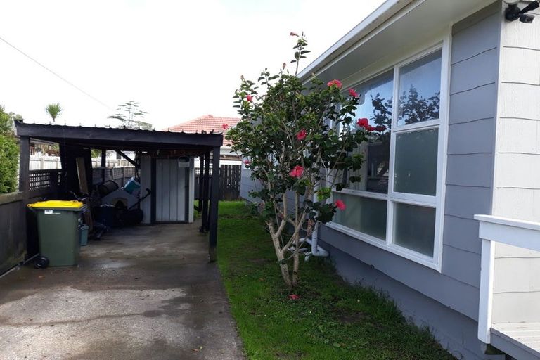 Photo of property in 206 Lake Road, Belmont, Auckland, 0622