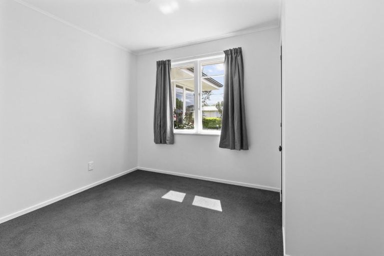 Photo of property in 4 Gwendoline Place, Glenview, Hamilton, 3206