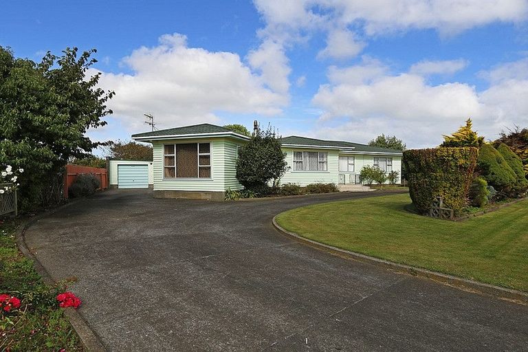 Photo of property in 128 Waihi Road, Hawera, 4610