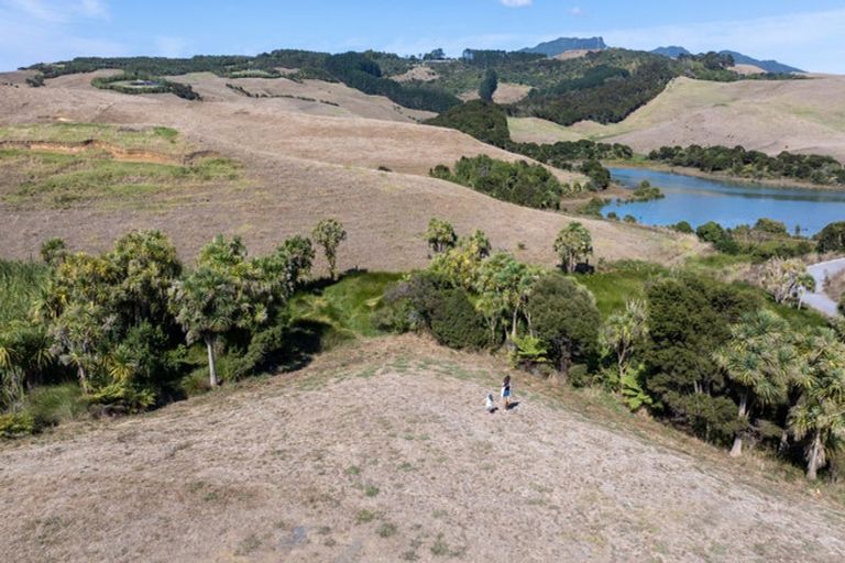 Photo of property in 9 Waipatukahu Lane, Raglan, 3225
