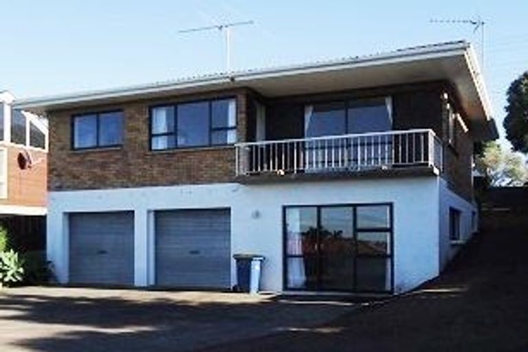 Photo of property in 247 Hobsonville Road, Hobsonville, Auckland, 0618