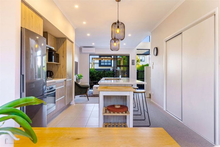 Photo of property in 21 Saltmarsh Road, Hobsonville, Auckland, 0616