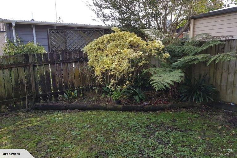 Photo of property in 24 Karamu Street, Te Atatu Peninsula, Auckland, 0610