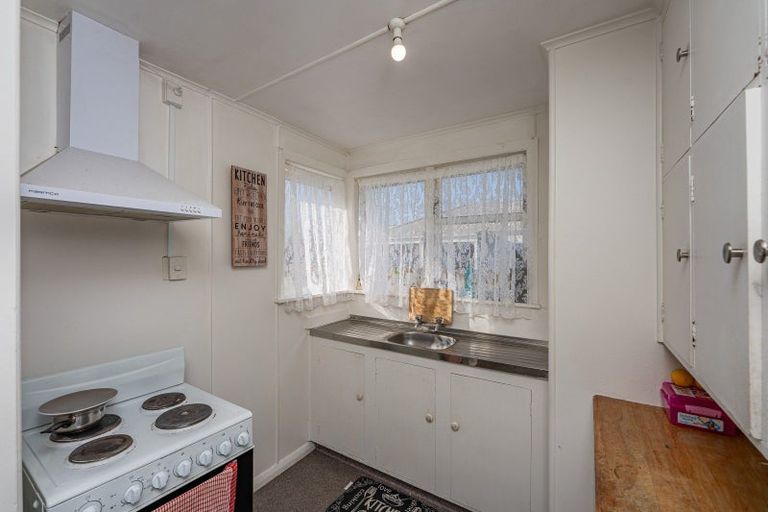 Photo of property in 3 Matai Place, Otaki, 5512