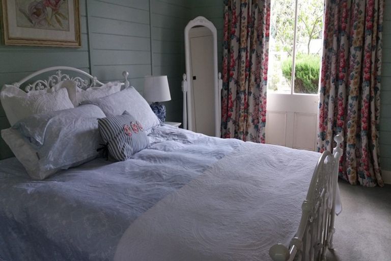 Photo of property in 26 Kempton Street, Greytown, 5712