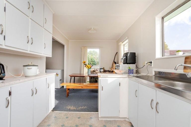 Photo of property in 323 High Street, Dannevirke, 4930
