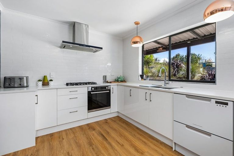 Photo of property in 22d Travers Road, Te Kauwhata, 3782