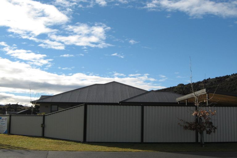 Photo of property in 80 Mount Iron Drive, Wanaka, 9305