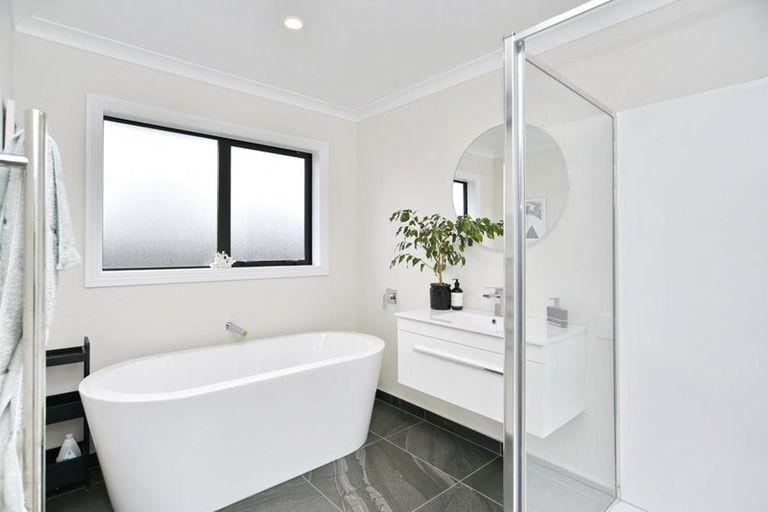 Photo of property in 65 Macphail Avenue, Rangiora, 7400