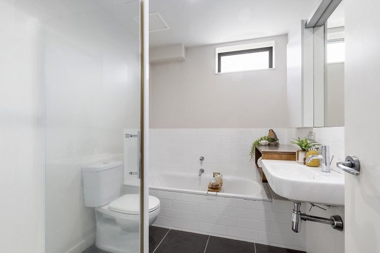 Photo of property in Altar Apartments, 16/120 Rintoul Street, Newtown, Wellington, 6021