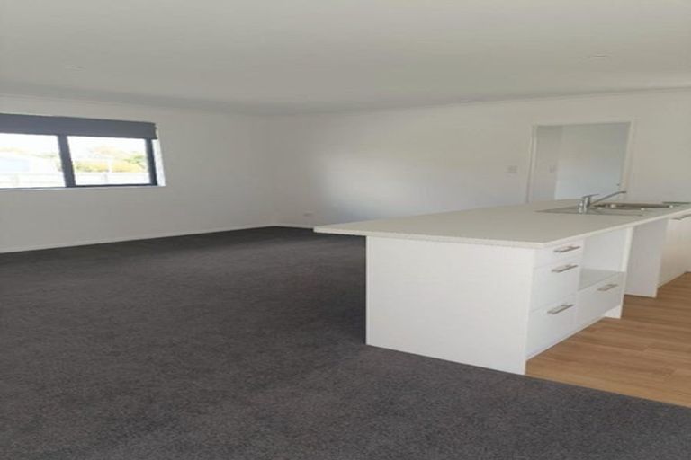 Photo of property in 60 Marram Place, Mangawhai Heads, Mangawhai, 0505