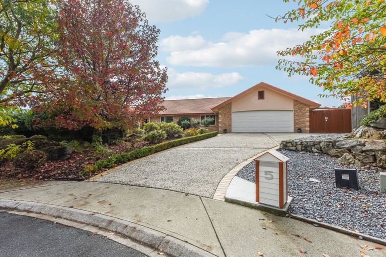 Photo of property in 5 Pastures Close, Richmond, 7020