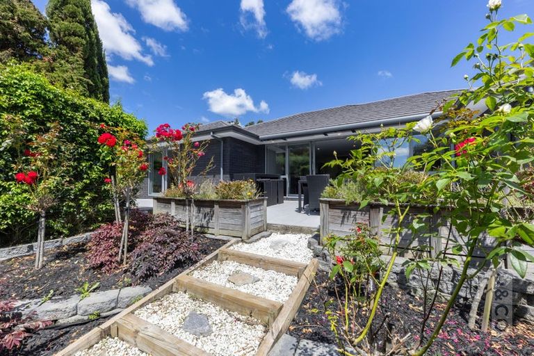 Photo of property in 4 School Road, Riverhead, 0820