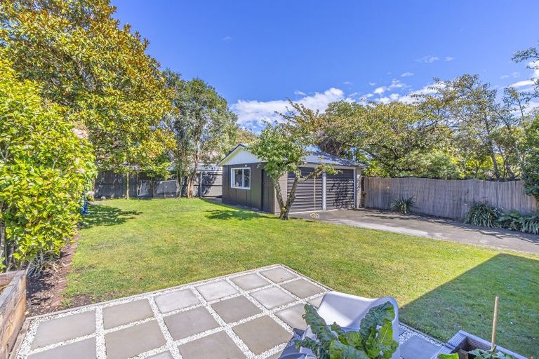 Photo of property in 180 Riverlaw Terrace, Saint Martins, Christchurch, 8022