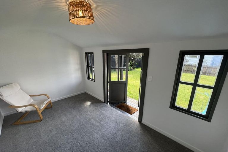 Photo of property in 3/4 Birchfield Road, Hauraki, Auckland, 0622