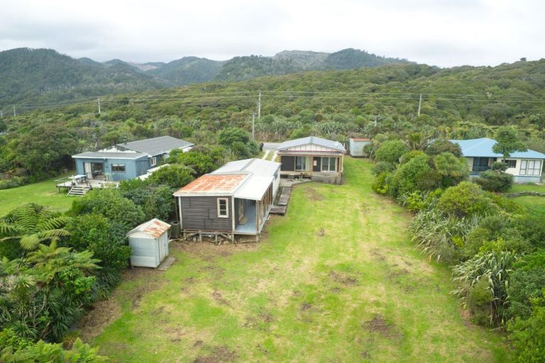Photo of property in 1307 Coast Road, Nine Mile, Runanga, 7873