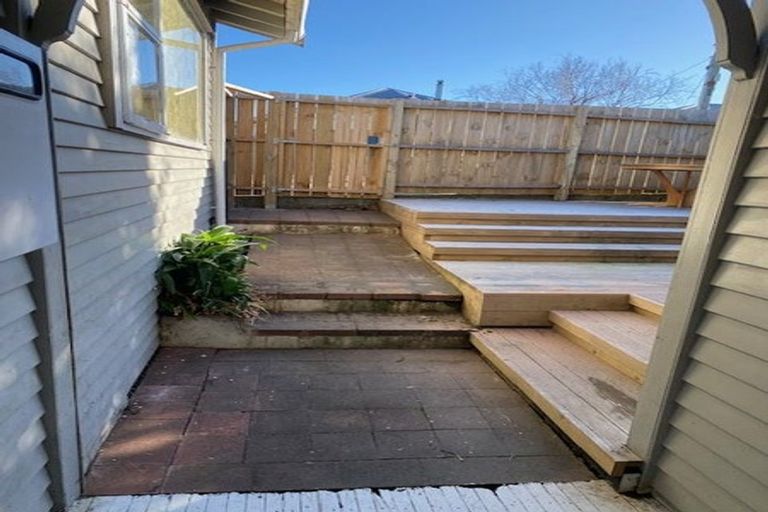 Photo of property in 55 Overtoun Terrace, Hataitai, Wellington, 6021