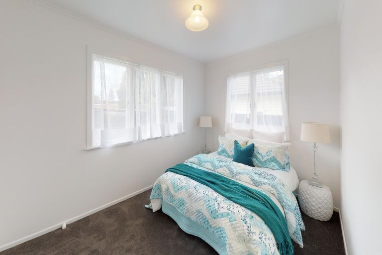 Photo of property in 12a Hunua Road, Papakura, 2110