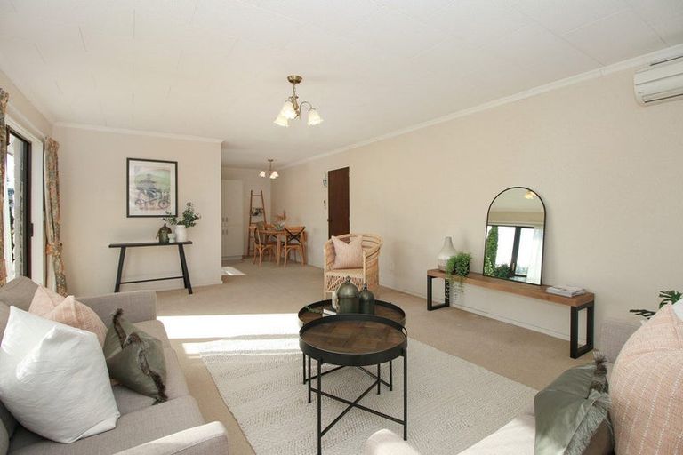 Photo of property in 16a Oaklea Avenue, Marton, 4710