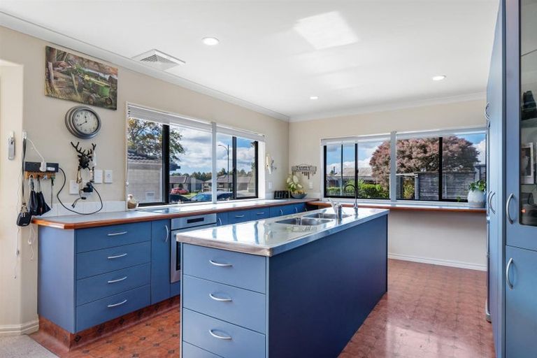 Photo of property in 4 Norm Freeman Drive, Te Puke, 3119