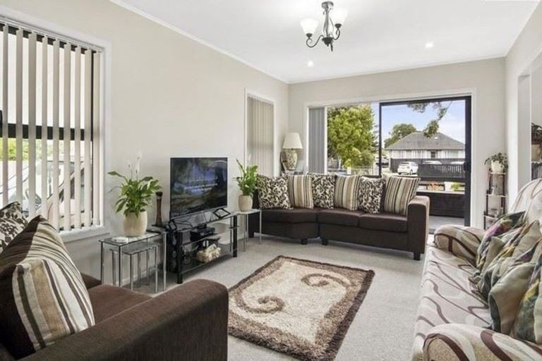 Photo of property in 7 Halswell Street, Mangere East, Auckland, 2024