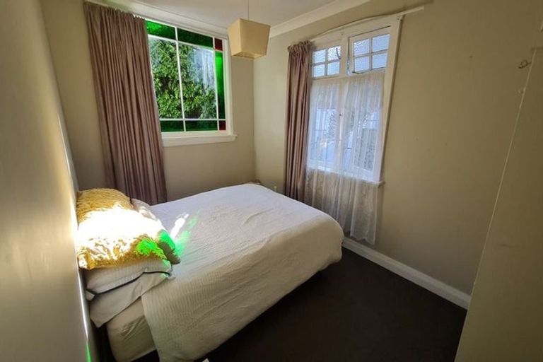 Photo of property in 17 Portland Crescent, Thorndon, Wellington, 6011