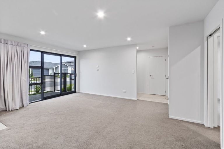Photo of property in 2 Kimbolton Street, Rototuna North, Hamilton, 3210