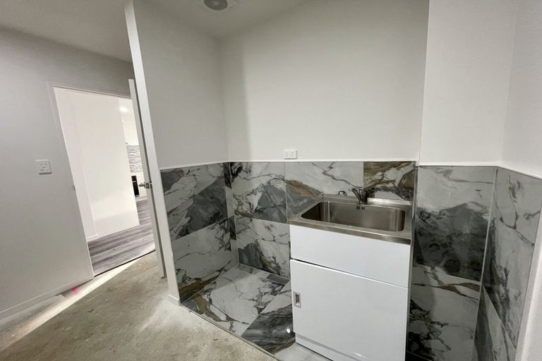 Photo of property in 65c Manuroa Road, Takanini, 2112