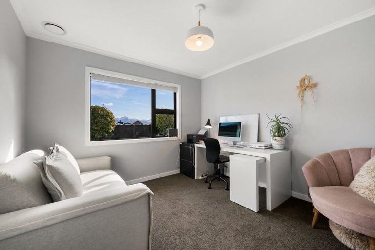 Photo of property in 210 Aubrey Road, Wanaka, 9305
