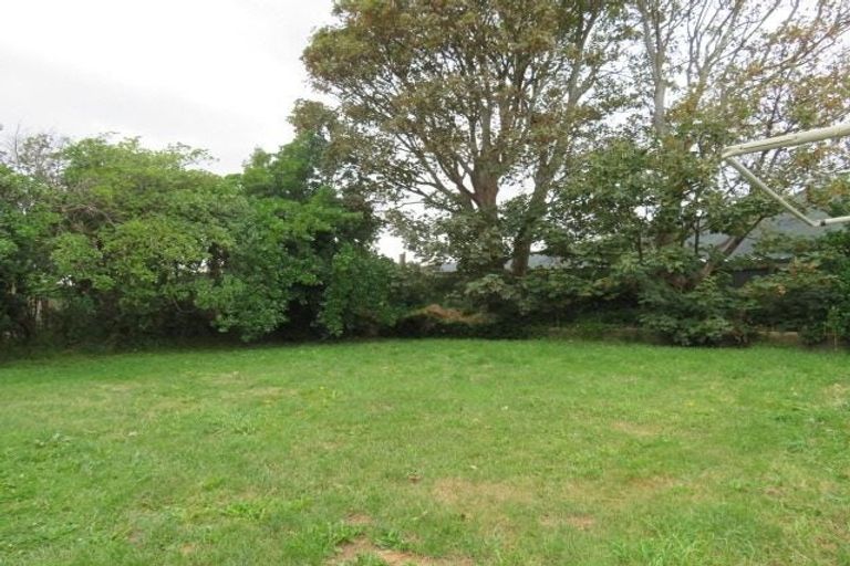 Photo of property in 106a Randwick Road, Moera, Lower Hutt, 5010