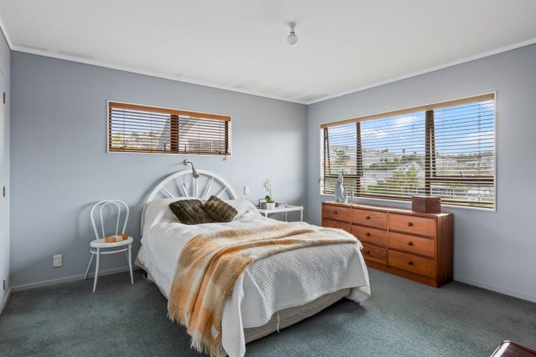 Photo of property in 2/25 Nukumea, Orewa, 0931