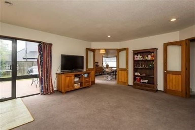 Photo of property in 27 Tucson Place, Burwood, Christchurch, 8061