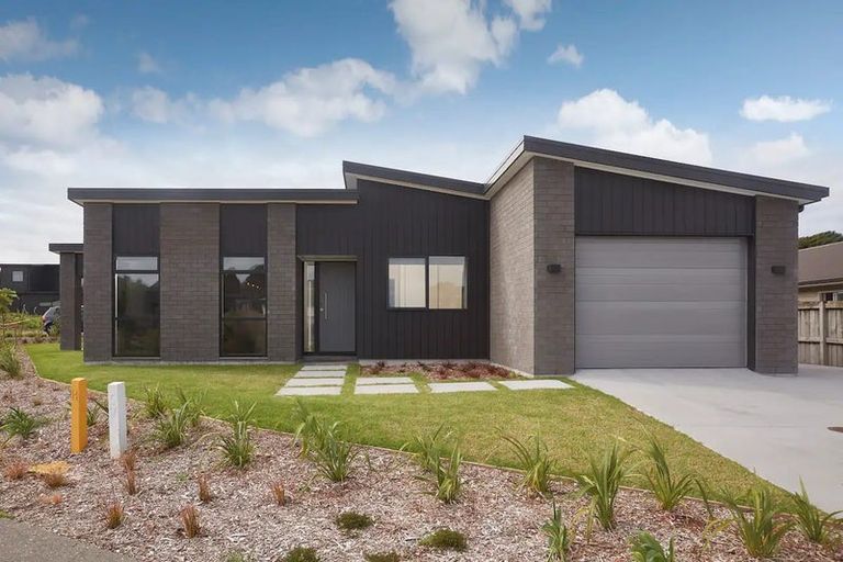 Photo of property in 2 Beau Lane, Waihi Beach, 3611