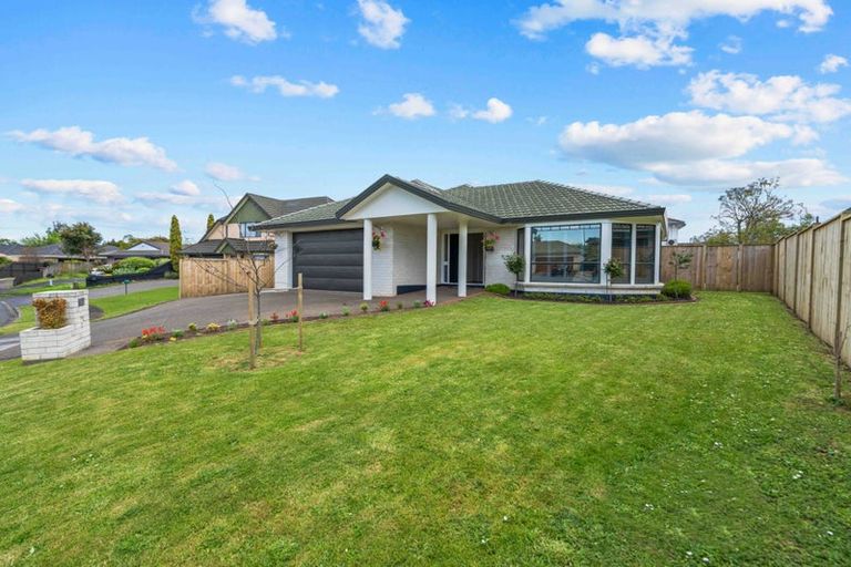 Photo of property in 23 Ambleside Drive, Northpark, Auckland, 2013
