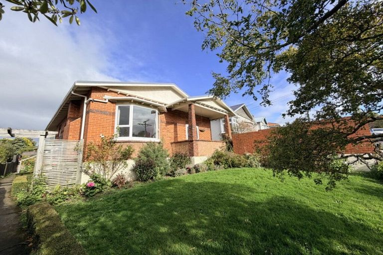 Photo of property in 125 Oakwood Avenue, Balaclava, Dunedin, 9011