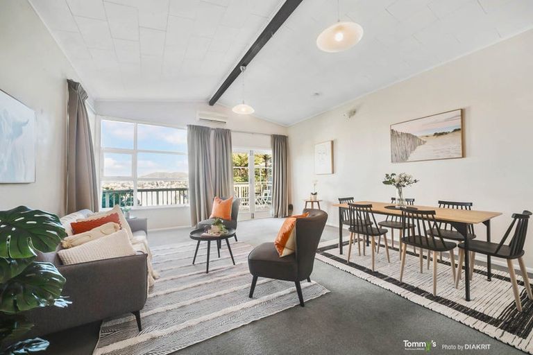 Photo of property in 4 Huntingdon Street, Northland, Wellington, 6012