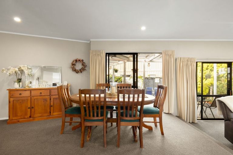 Photo of property in 20 Essendon Court, Glenview, Hamilton, 3206