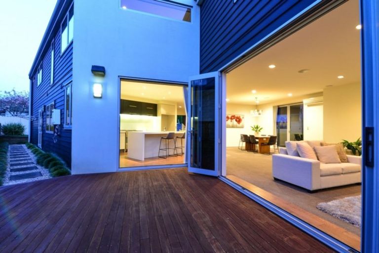 Photo of property in 5b Peninsula Point, Huntington, Hamilton, 3210